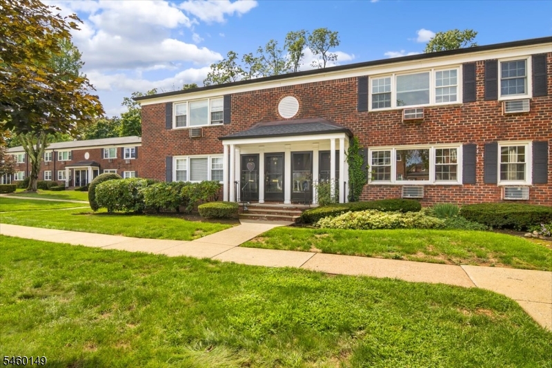 311 Pitney Place Morris NJ 07960
