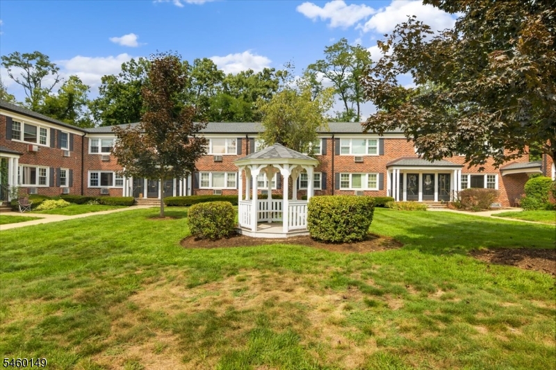 311 Pitney Place Morris NJ 07960
