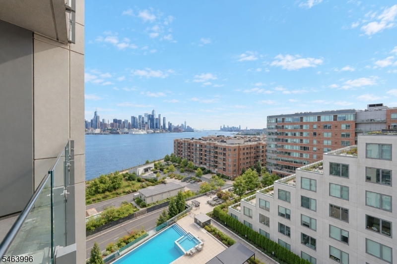 9 Ave At Port Imperial West New York NJ 07093