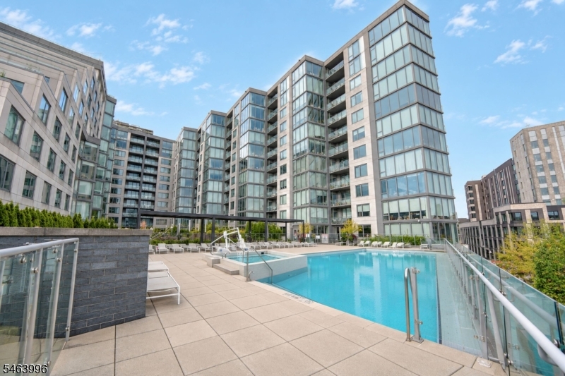 9 Ave At Port Imperial West New York NJ 07093