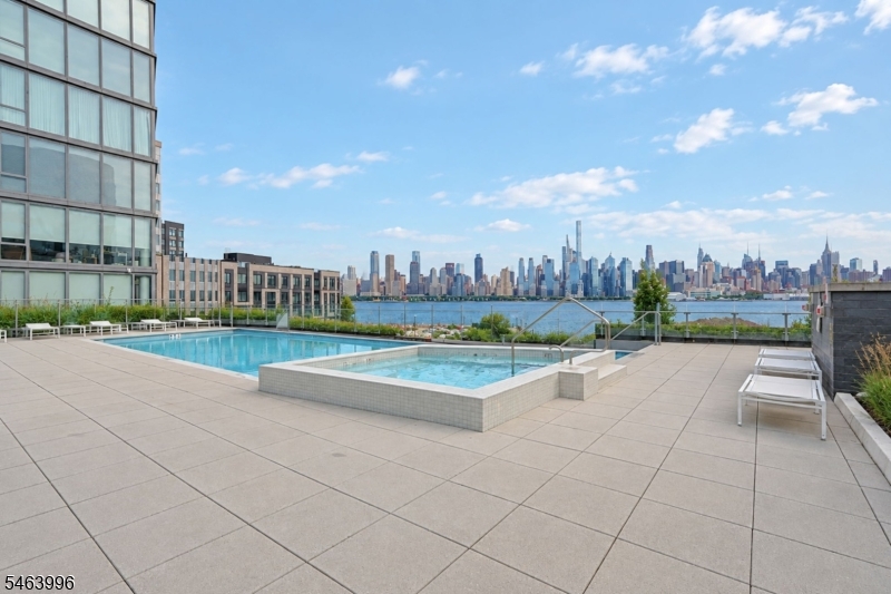 9 Ave At Port Imperial West New York NJ 07093