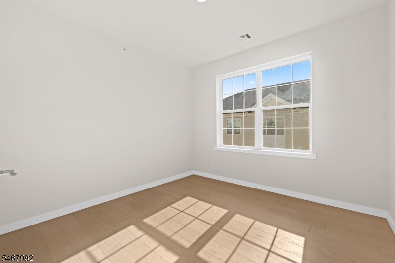 644 Lorhan Drive Piscataway NJ 08854