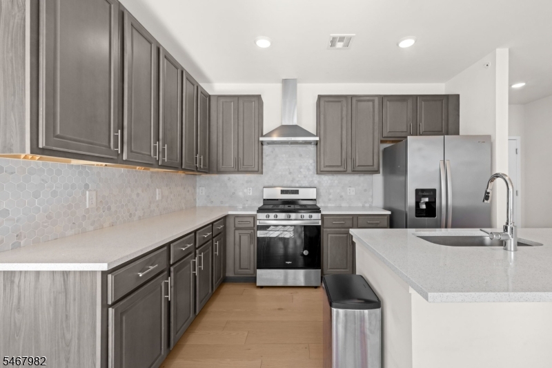 644 Lorhan Drive Piscataway NJ 08854