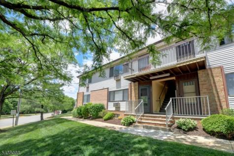 1303 Cricket Lane Woodbridge NJ 07095