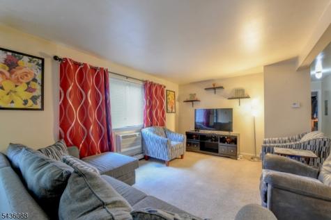 1303 Cricket Lane Woodbridge NJ 07095