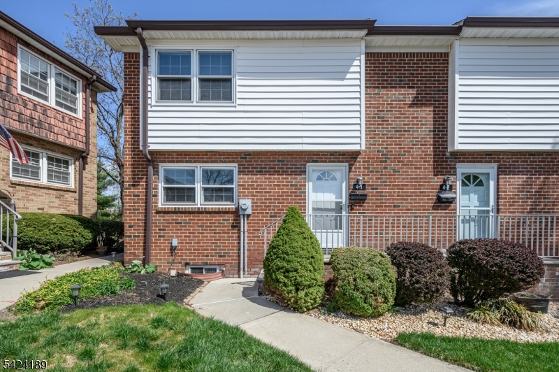 4 Cardinal Lane Hillsborough NJ 08844