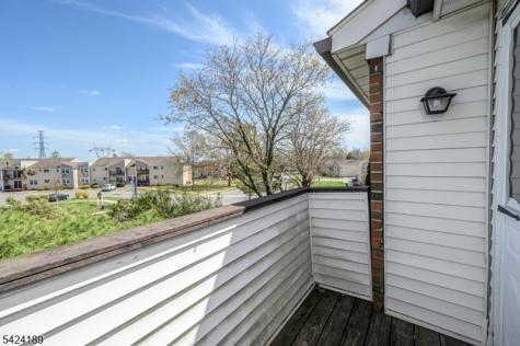 4 Cardinal Lane Hillsborough NJ 08844