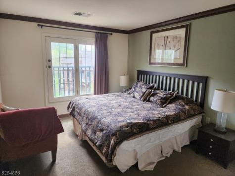 1 Pine Crescent Vernon NJ 07462