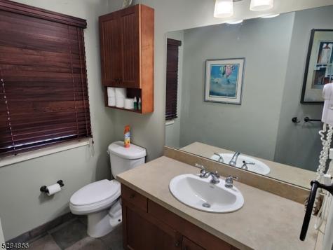 1 Pine Crescent Vernon NJ 07462