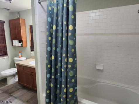 1 Pine Crescent Vernon NJ 07462