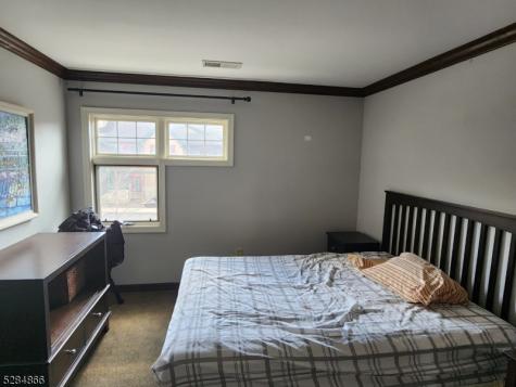 1 Pine Crescent Vernon NJ 07462