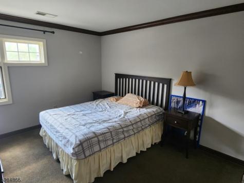 1 Pine Crescent Vernon NJ 07462