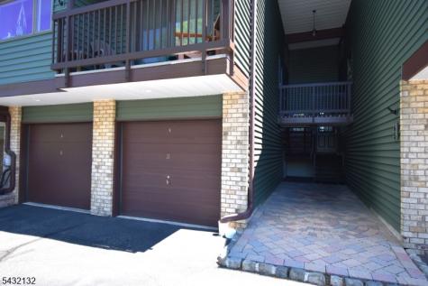 3 Ridgedale Drive Clinton NJ 08801