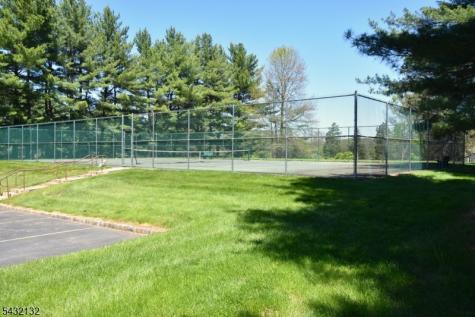 3 Ridgedale Drive Clinton NJ 08801
