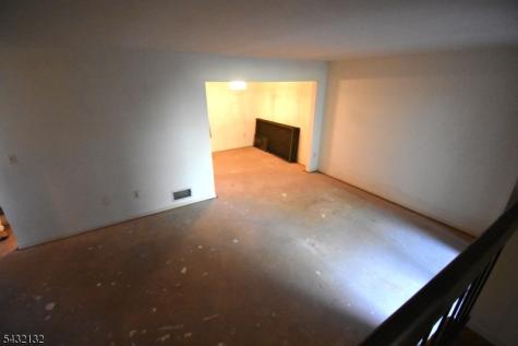 3 Ridgedale Drive Clinton NJ 08801