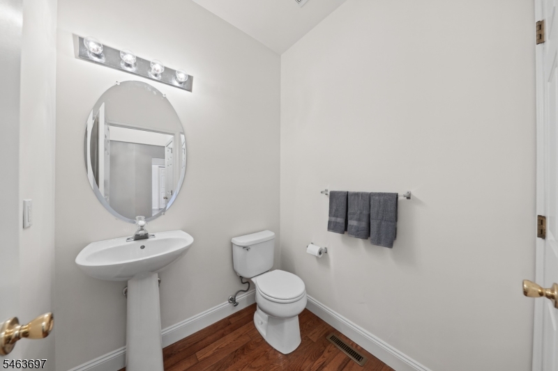 4 Hornbeam Way Hardyston NJ 07419