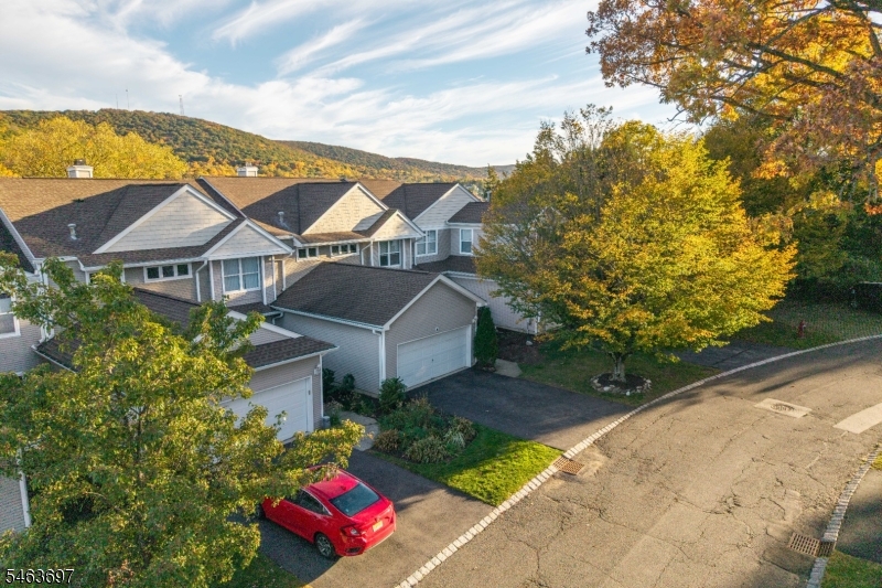 4 Hornbeam Way Hardyston NJ 07419