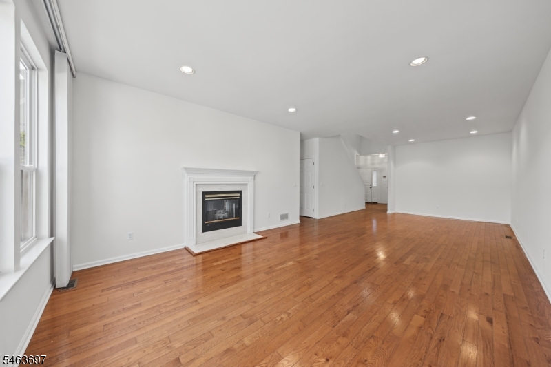 4 Hornbeam Way Hardyston NJ 07419
