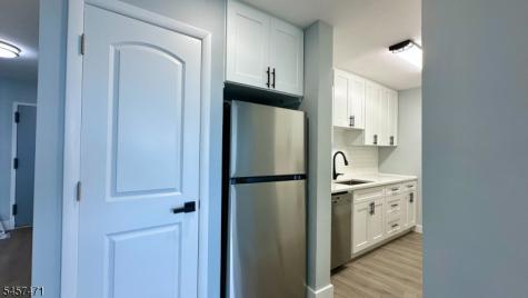 1 Claridge Dr Unit 1000 Verona NJ 07044