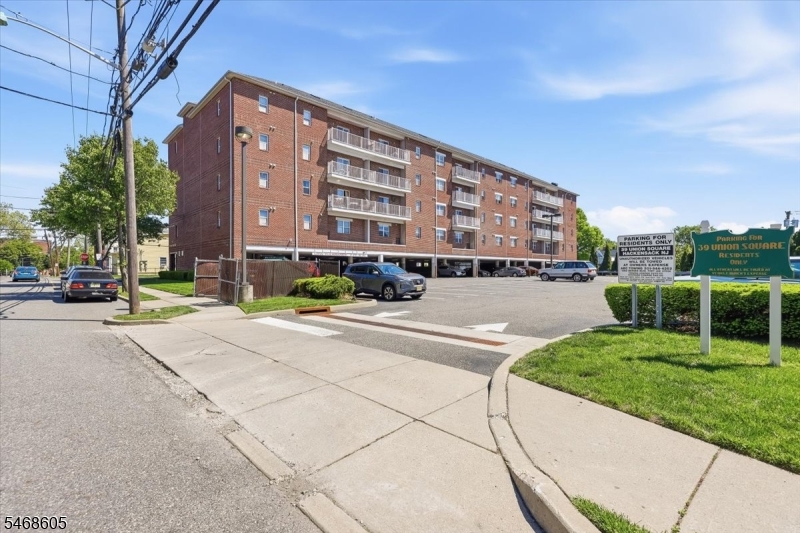 39 Union Street Hackensack NJ 07601