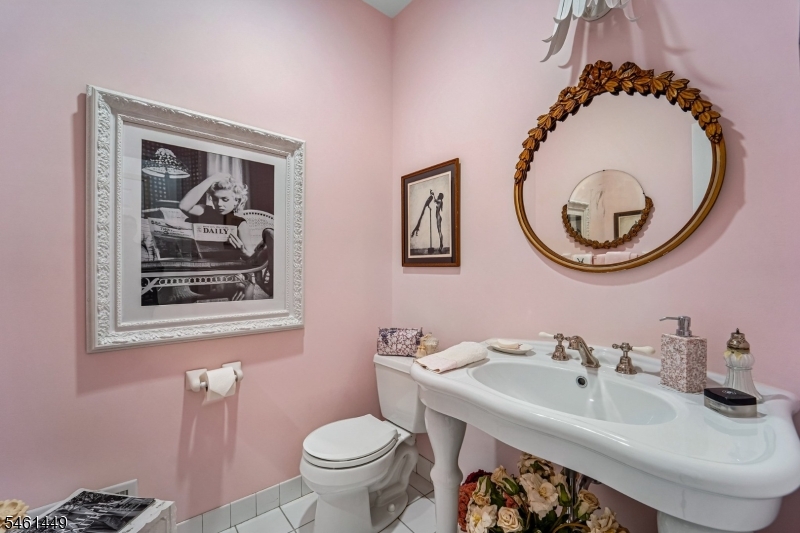 136 Cambridge Drive Nutley NJ 07110