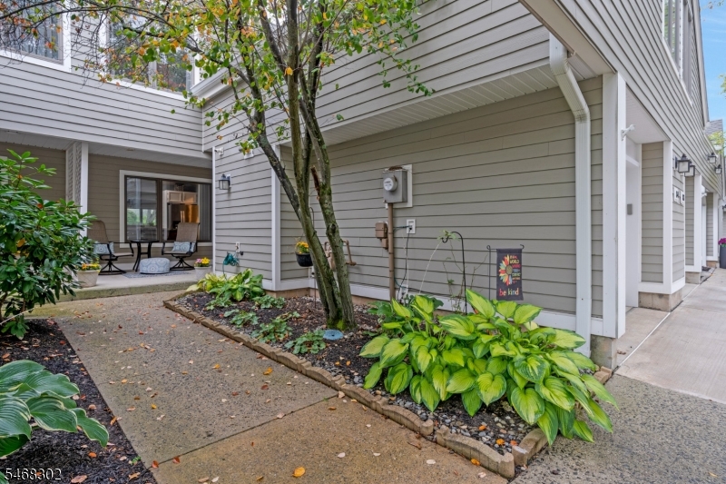 84 Hagerman Court Bridgewater NJ 08807