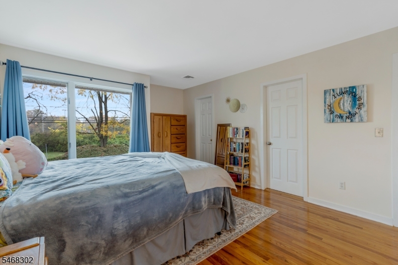84 Hagerman Court Bridgewater NJ 08807