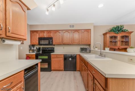 34 Pond Ridge Drive Clinton NJ 08809