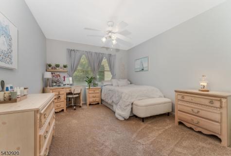 34 Pond Ridge Drive Clinton NJ 08809