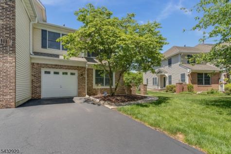 34 Pond Ridge Drive Clinton NJ 08809