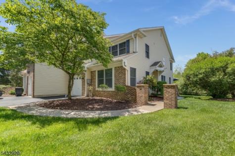 34 Pond Ridge Drive Clinton NJ 08809