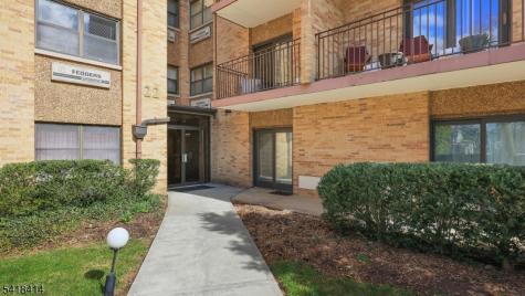 22 Riverside Drive Cranford NJ 07016