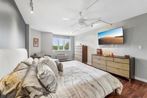 10 Smith Manor Boulevard West Orange NJ 07052