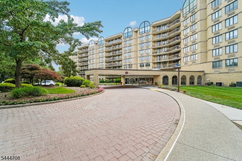 10 Smith Manor Boulevard West Orange NJ 07052