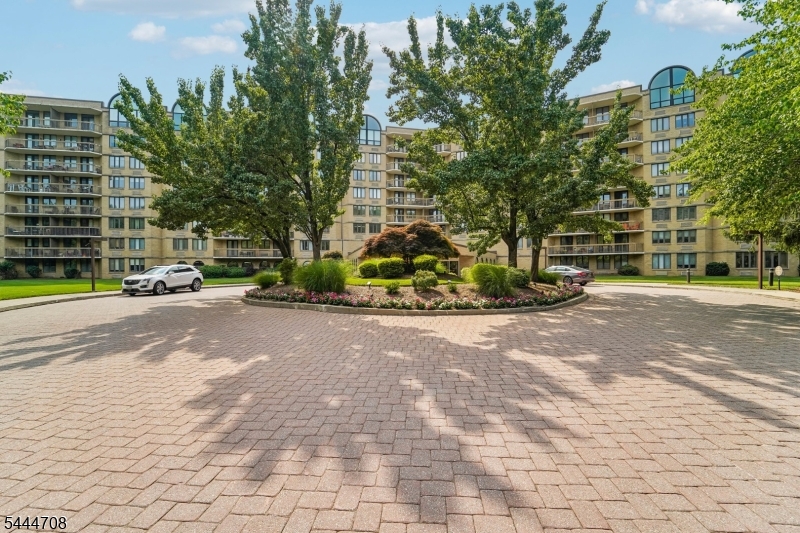 10 Smith Manor Boulevard West Orange NJ 07052