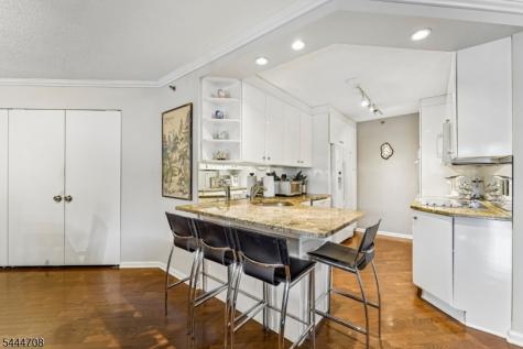 10 Smith Manor Boulevard West Orange NJ 07052