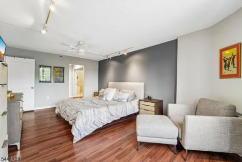 10 Smith Manor Boulevard West Orange NJ 07052