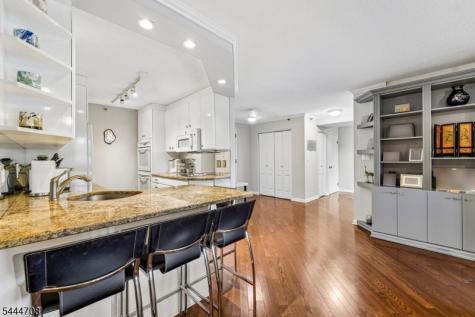 10 Smith Manor Boulevard West Orange NJ 07052
