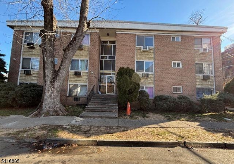 740 Vose Avenue City Of Orange NJ 07050