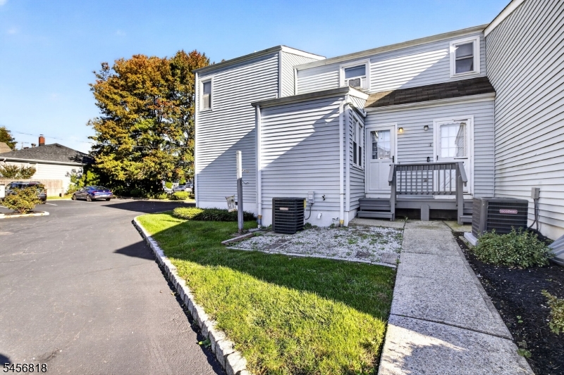 41 School Street Clark NJ 07066