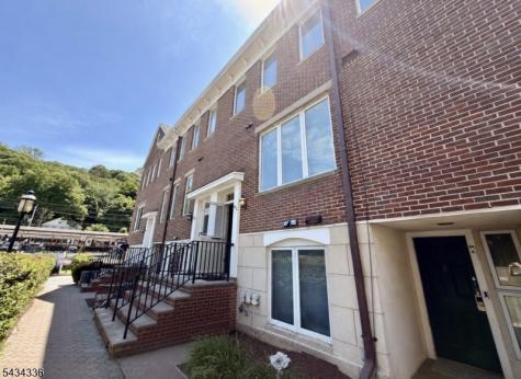 54 E Blackwell Street Dover NJ 07801