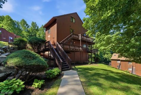 4 Telemark Drive Vernon NJ 07462