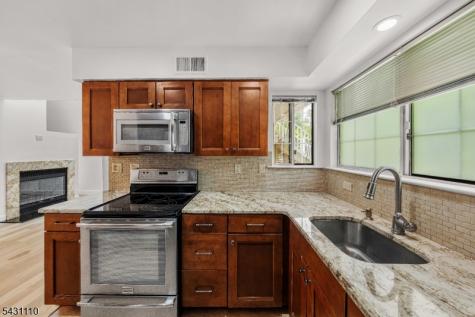 73 Encampment Drive Ondo Bedminster NJ 07921