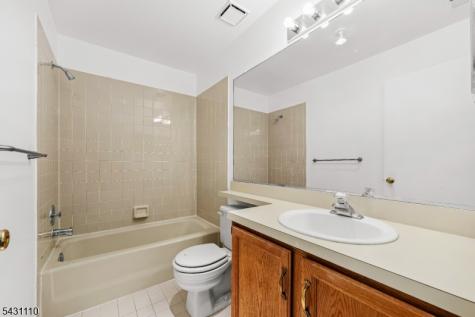 73 Encampment Drive Ondo Bedminster NJ 07921