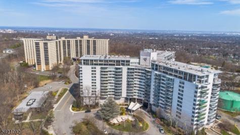1 Claridge Drive Verona NJ 07044