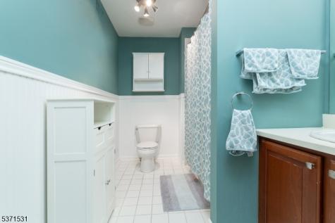 130 Barrister Drive Butler NJ 07405