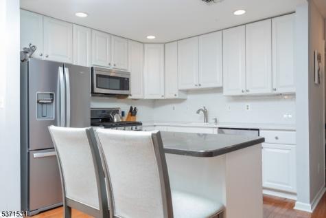 130 Barrister Drive Butler NJ 07405