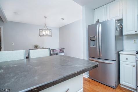 130 Barrister Drive Butler NJ 07405