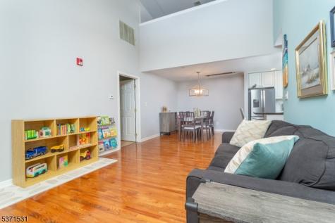 130 Barrister Drive Butler NJ 07405