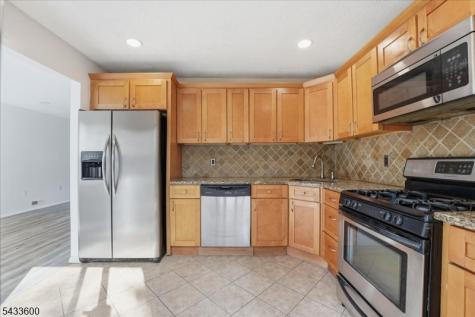 2 Veros Lane Franklin NJ 08823